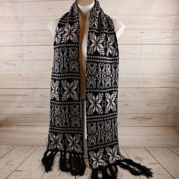 Nwt Gold Coast Black White Fair Isle Scarf - Picture 1 of 4